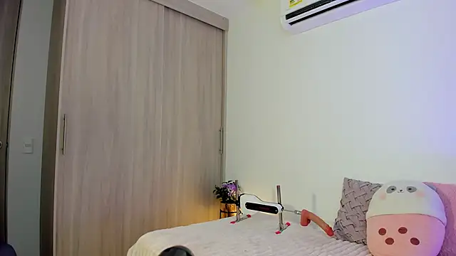 Snapshot of vicky_rachell chatting on September 19, 2:27 pm vicky rachell online show from September 19, 2:27 pm