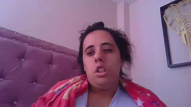 Snapshot of annarose19 chatting on October 20, 6:00 pm annarose19 online show from October 20, 6:00 pm