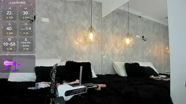 danaythamara1 online show from October 6, 8:57 pm