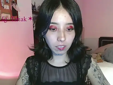 babyluna 8 8 online show from May 3, 2:15 am