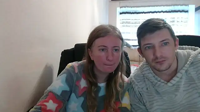 PeterAndJen online show from November 24, 1:13 pm