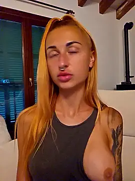 kylie blck online show from September 9, 1:33 pm