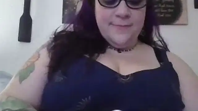 GothyBaby online show from February 26, 4:00 am