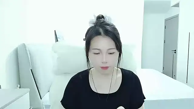 Sunset glow online show from September 22, 9:30 am