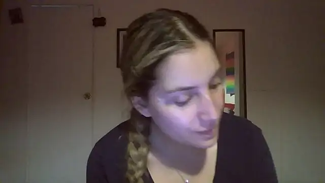 Snapshot of alaanna_new chatting on October 16, 11:07 pm alaanna new online show from October 16, 11:07 pm