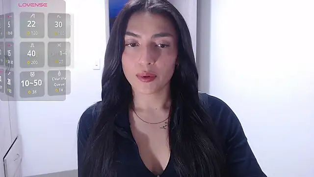 Snapshot of EricaVanderhill chatting on September 18, 12:42 am EricaVanderhill online show from September 18, 12:42 am