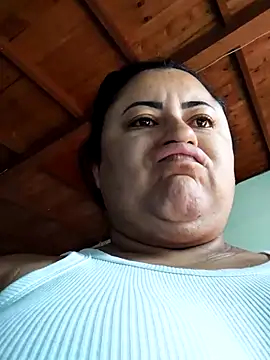 Monseratte21 online show from November 30, 1:15 pm