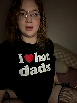 EmmieRae online show from October 1, 4:06 am