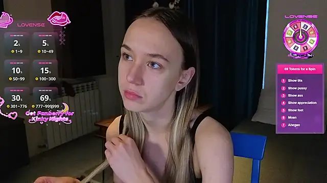 SexyCocobutt online show from December 14, 10:10 am