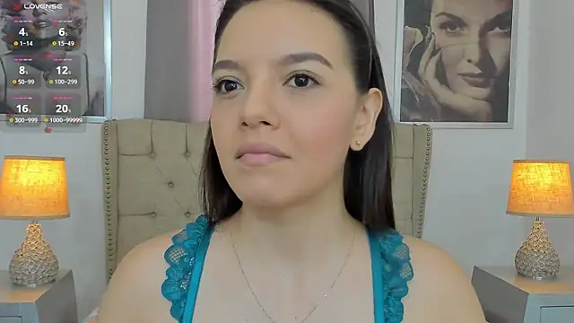 Snapshot of Beautyari_ chatting on October 3, 1:05 pm Beautyari online show from October 3, 1:05 pm