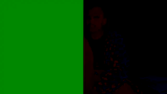 MeghanXO online show from December 3, 4:04 am