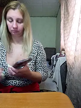 BustyBlond online show from October 6, 2:23 pm