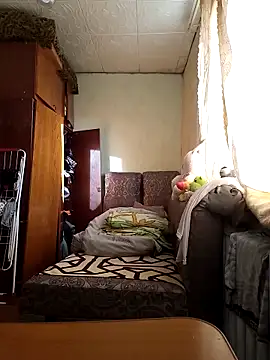 BustyBlond online show from March 12, 5:43 am