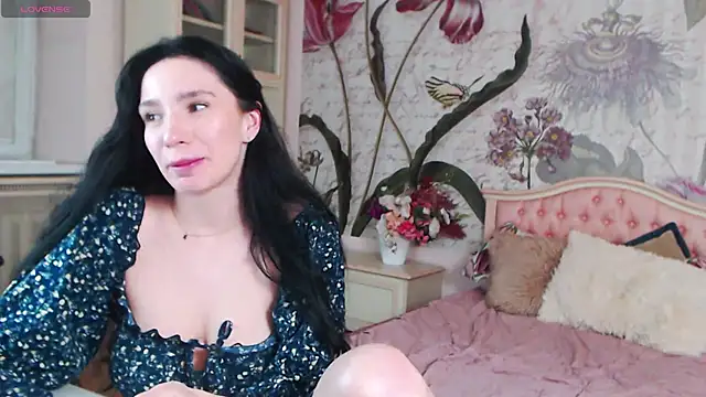 AliciaBow online show from November 20, 3:13 pm