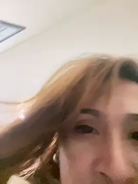 Sanieku online show from April 29, 11:10 pm