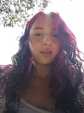  Laary online show from March 3, 3:51 pm