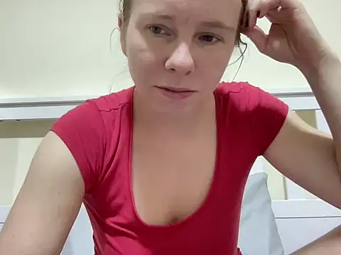 SweetLucy96 online show from November 14, 12:05 pm