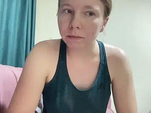 SweetLucy96 online show from November 3, 12:42 pm