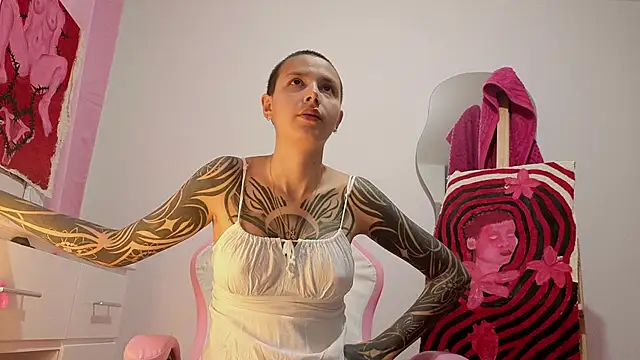 goddess vee  online show from March 13, 2:24 am