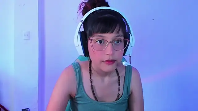 Little Lisy online show from September 28, 5:40 pm