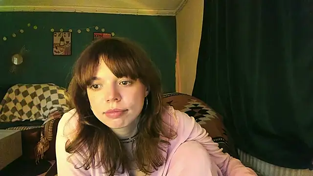 ClancyMorissey online show from October 31, 8:13 pm