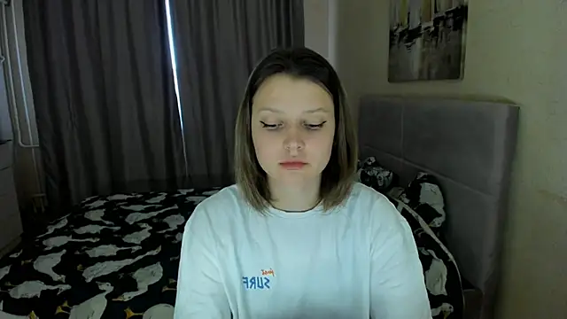 Snapshot of SoniNesti chatting on September 9, 2:50 pm SoniNesti online show from September 9, 2:50 pm