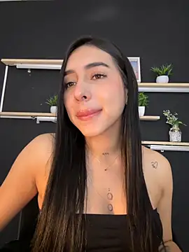 isabella jade online show from November 12, 1:20 pm