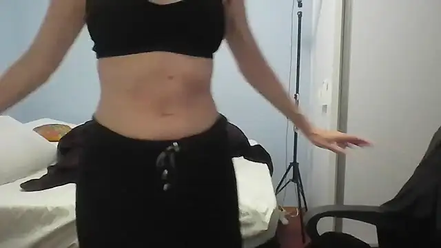 Annylove1 online show from June 2, 12:33 am