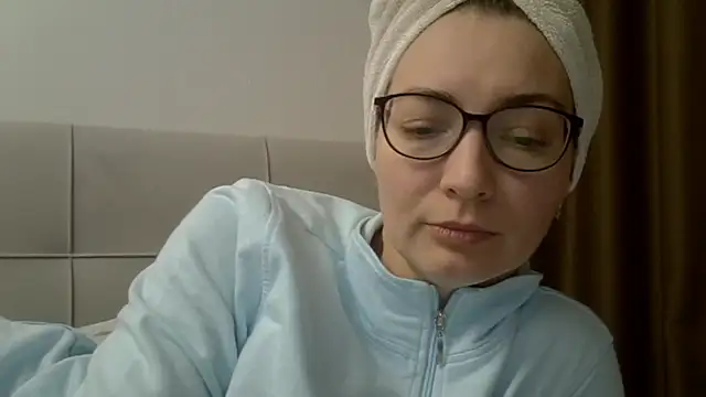 Ashleyspice online show from January 16, 8:54 am