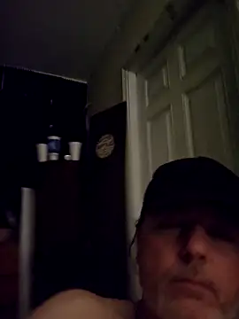 Hotredheadandtoungelasher online show from April 30, 6:13 pm
