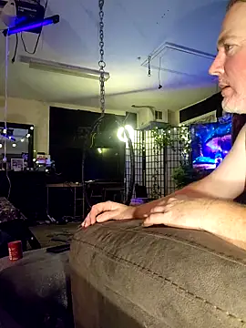 Hotredheadandtoungelasher online show from November 11, 8:55 am