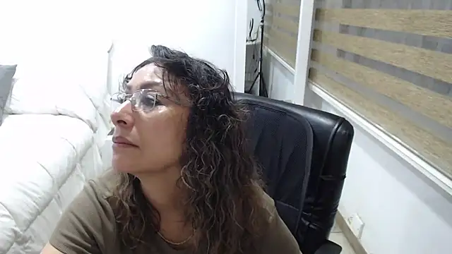 jesy hot online show from November 22, 10:34 pm