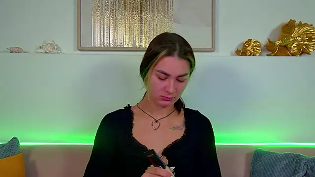 Snapshot of RachelSimpson chatting on October 11, 6:32 pm RachelSimpson online show from October 11, 6:32 pm