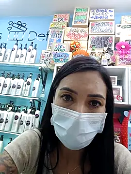 Snapshot of LunaZambrano chatting on September 17, 11:36 pm LunaZambrano online show from September 17, 11:36 pm