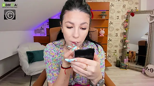 EmillyTaylor online show from March 30, 3:39 am