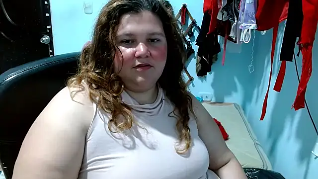 squirt322bbw online show from November 10, 1:00 am