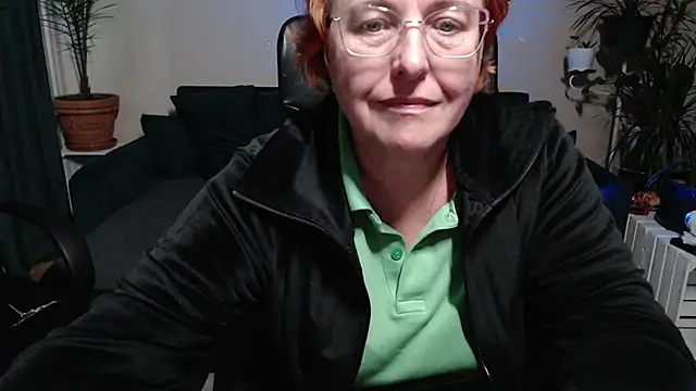 JoannaAndNeighbour online show from September 30, 10:32 am