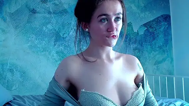 millllina online show from March 23, 3:51 pm