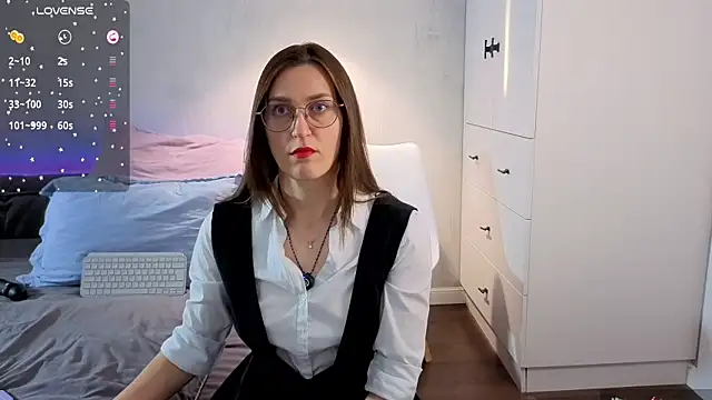 Alexperchik online show from June 10, 4:16 pm
