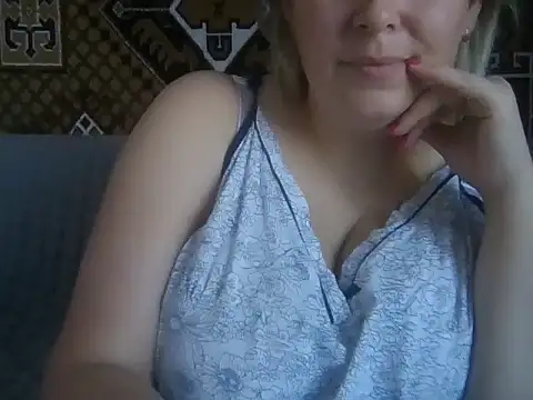 Diana Britt online show from September 12, 6:03 am