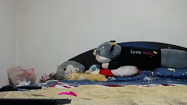 Bonny Ella online show from December 17, 7:23 am