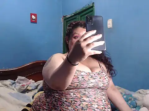 Lauren baby online show from March 18, 9:20 pm