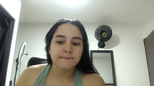 Mavie roses online show from October 12, 11:07 pm