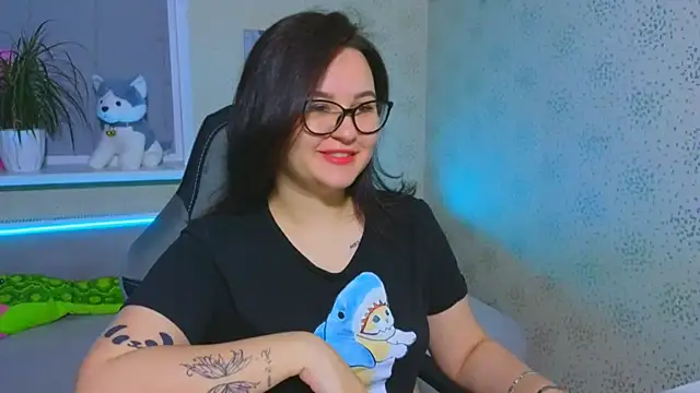 EsterLogan online show from December 5, 10:16 am