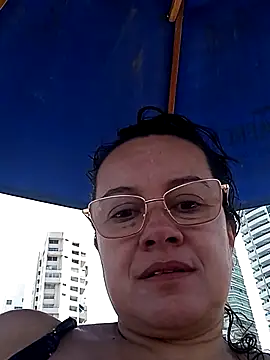 Sonialorens  online show from February 9, 5:37 pm