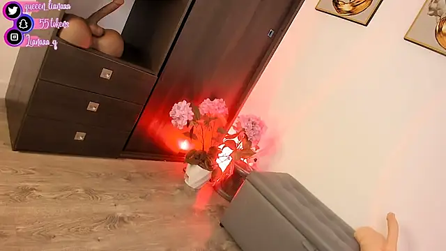 Snapshot of Queen_liana chatting on September 28, 6:31 am Queen liana online show from September 28, 6:31 am