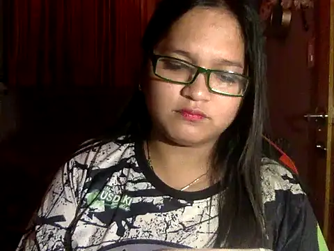 Snapshot of Lianneeeeee1 chatting on September 25, 6:50 pm Lianneeeeee1 online show from September 25, 6:50 pm