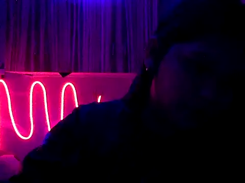 Snapshot of Lianneeeeee1 chatting on September 24, 6:29 pm Lianneeeeee1 online show from September 24, 6:29 pm