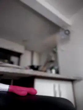 DulceLenns online show from October 26, 7:09 pm