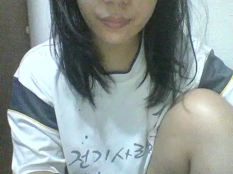 spankmybootyxxx online show from December 20, 8:13 pm